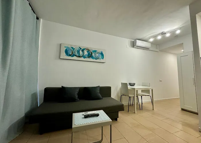 Moderno Apartamento Con Parking,Tarrassa, Barcelona